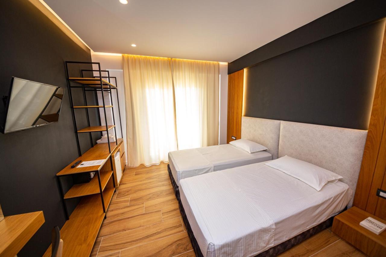 Inada Hotel Ksamil Bagian luar foto