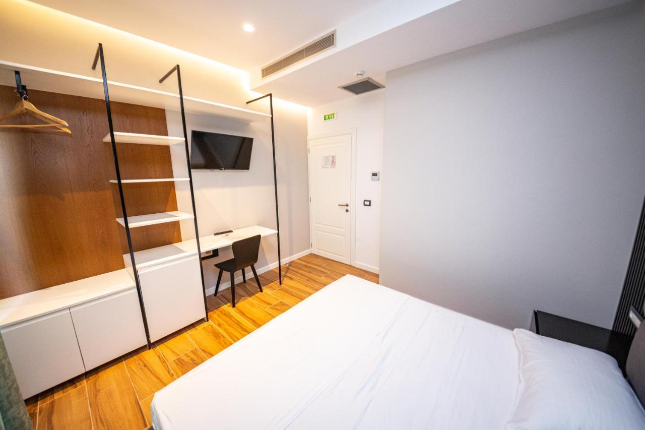 Inada Hotel Ksamil Bagian luar foto