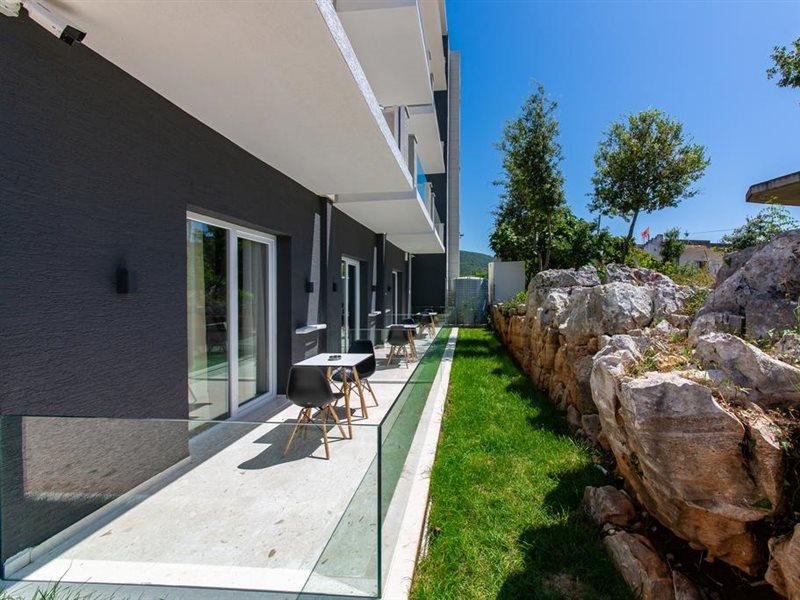 Inada Hotel Ksamil Bagian luar foto