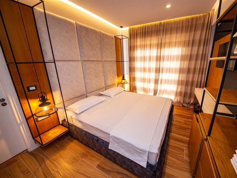 Inada Hotel Ksamil Bagian luar foto