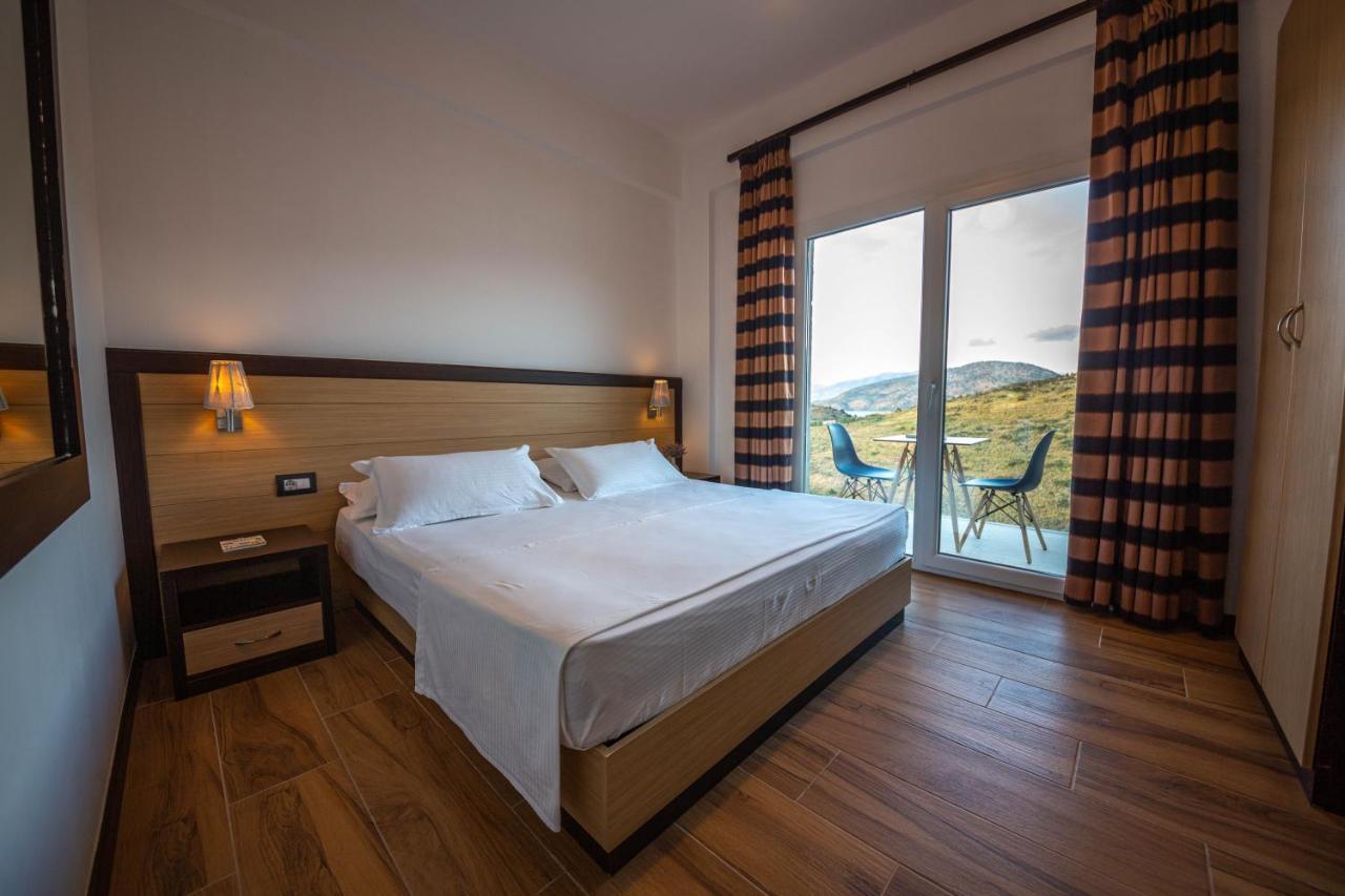Inada Hotel Ksamil Bagian luar foto