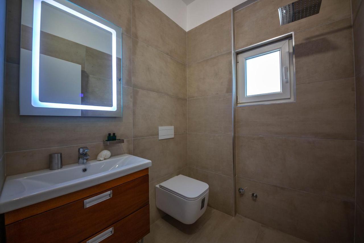Inada Hotel Ksamil Bagian luar foto