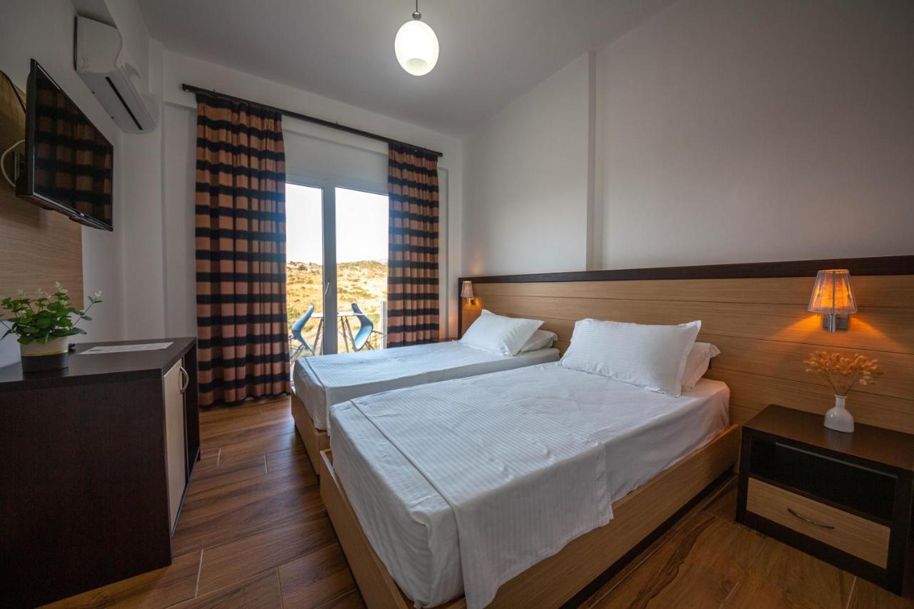 Inada Hotel Ksamil Bagian luar foto