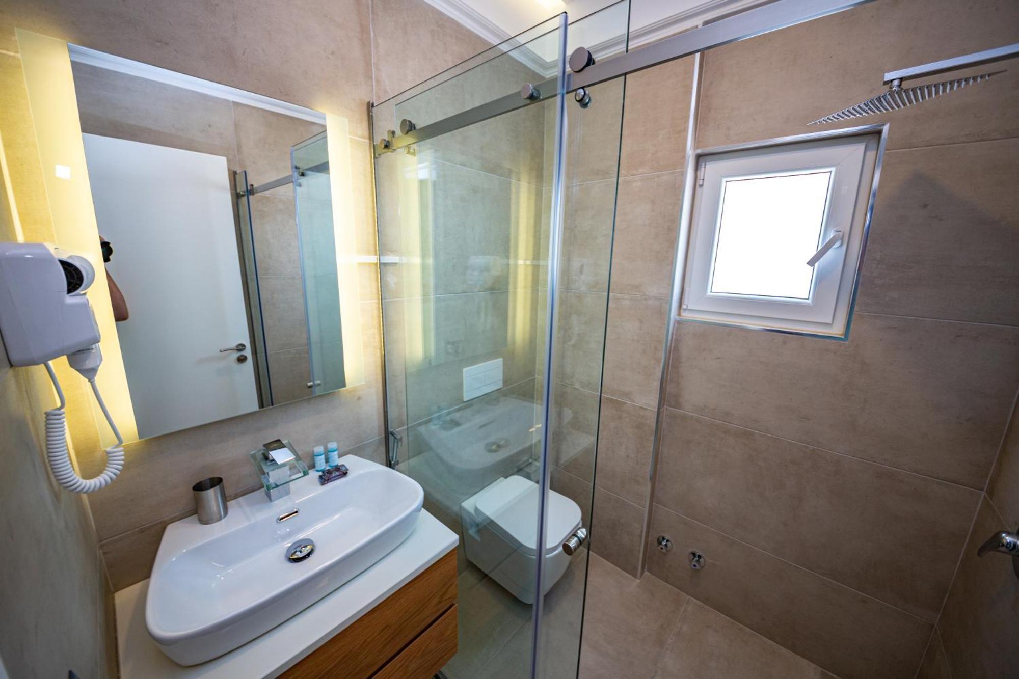 Inada Hotel Ksamil Ruang foto