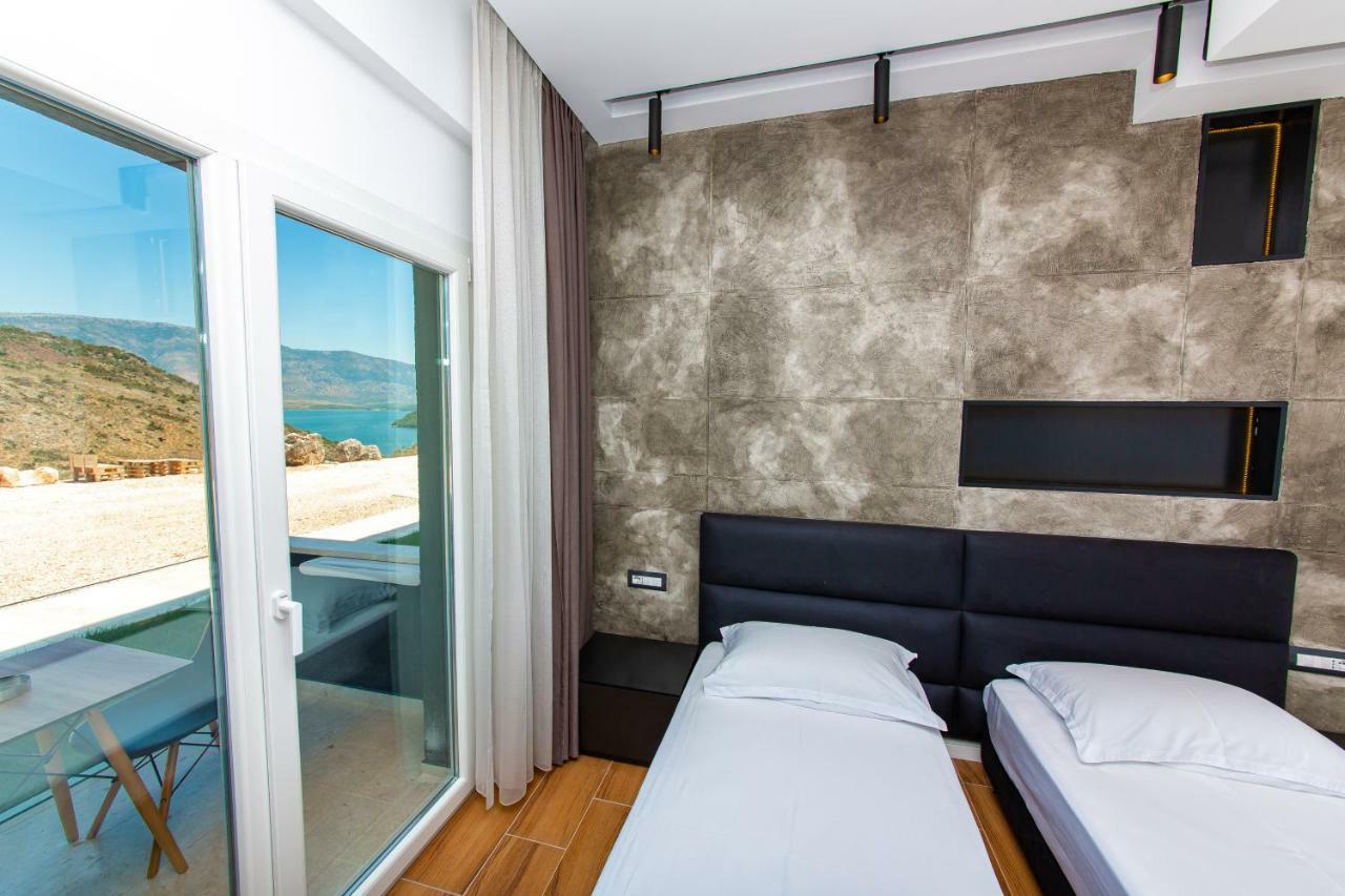 Inada Hotel Ksamil Bagian luar foto