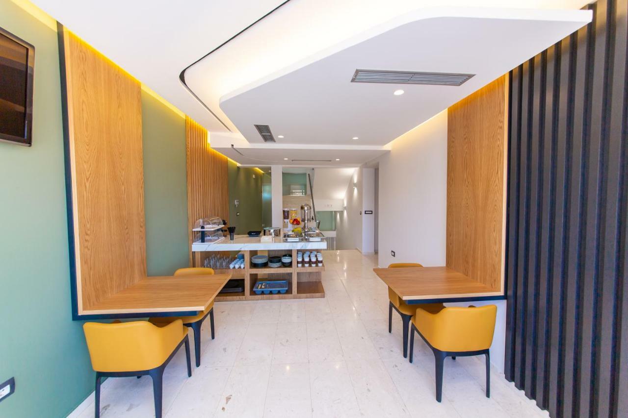 Inada Hotel Ksamil Bagian luar foto